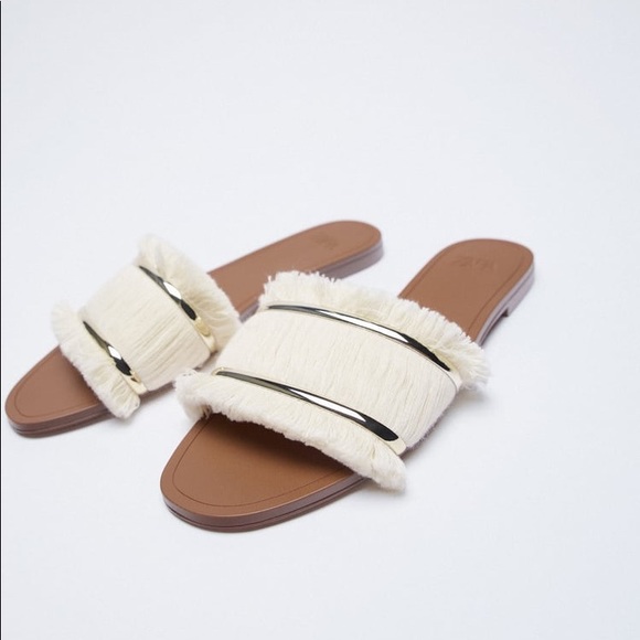 FRINGED FLAT SANDALS - Picture 4 of 7